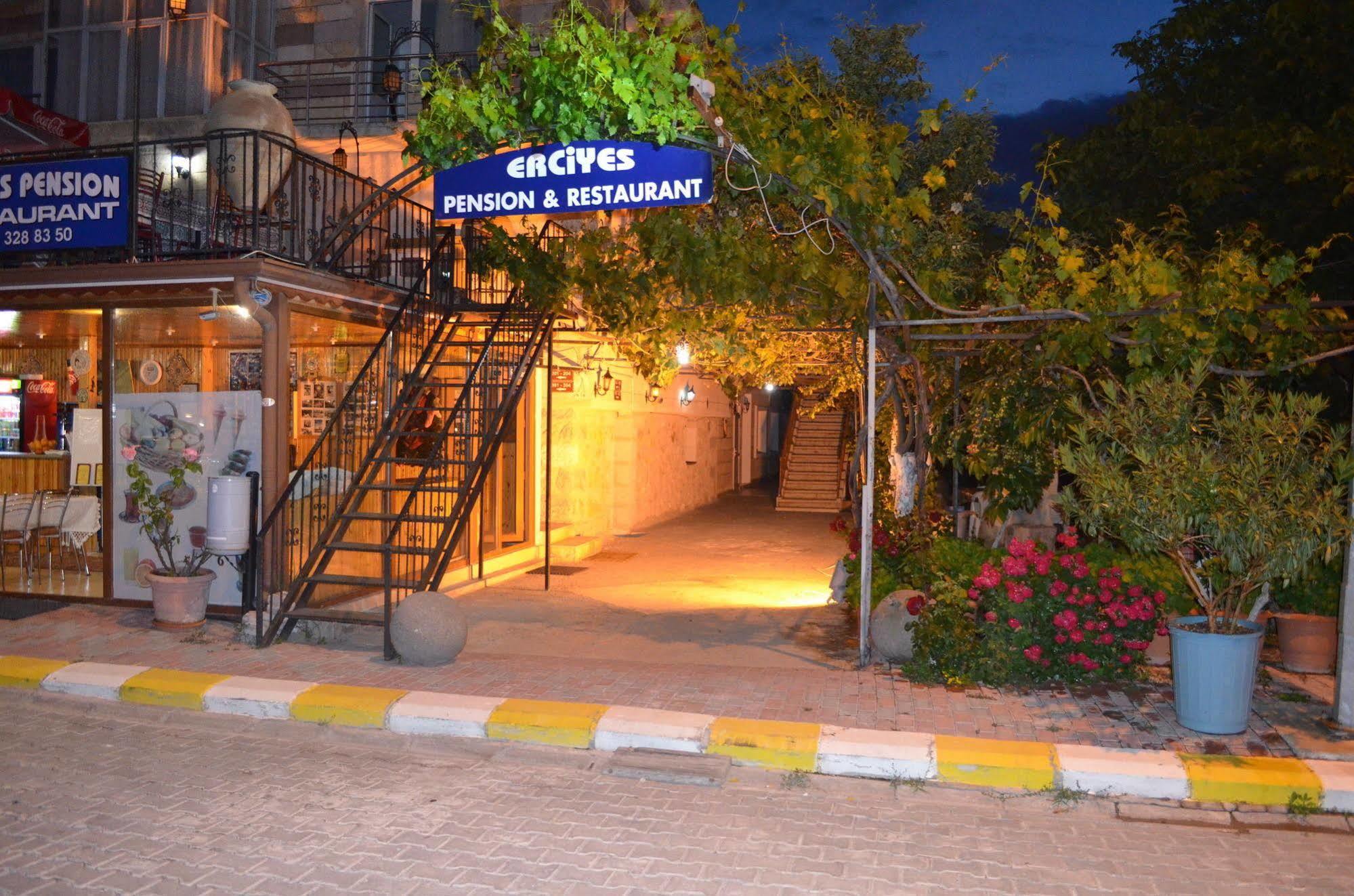 Erciyes Stone Hotel Учисар Экстерьер фото